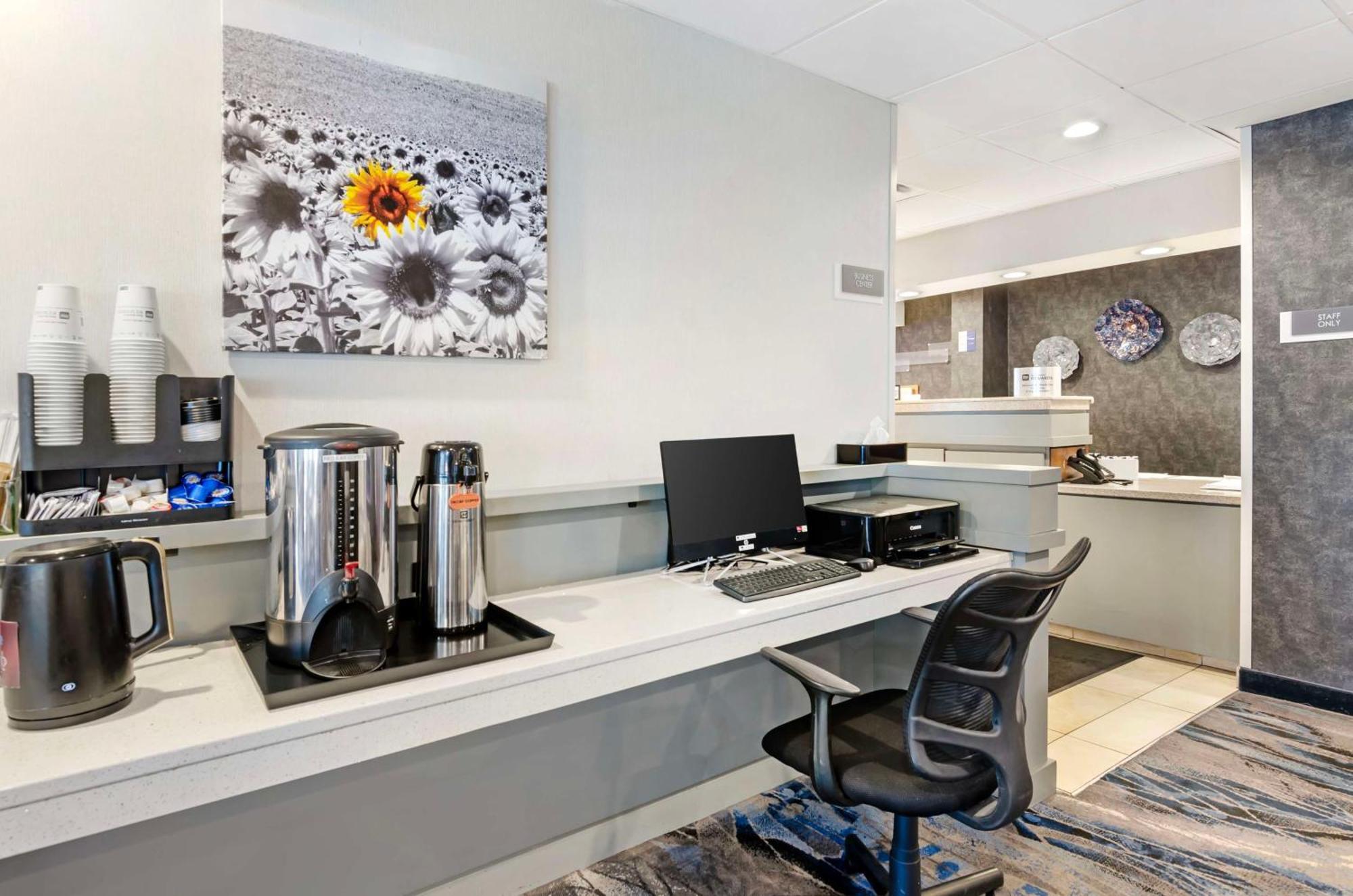Best Western Plus Beckley Inn Luaran gambar